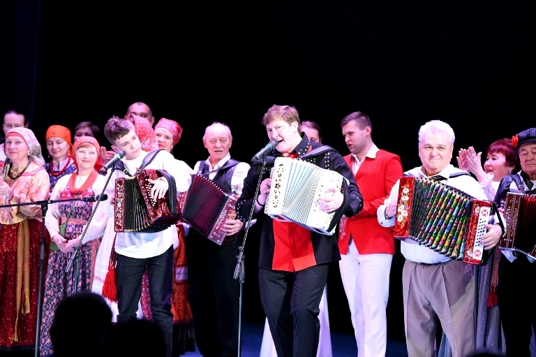 ХIV Всероссийский фестиваль народного творчества «Играй, гармонь блокадная». Источник: vk.com/club217205744. Автор: Юрий Николаев. Правообладатель: vk.com/club217205744.