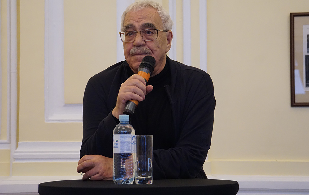 Виктор Новиков. Виктор Новиков.