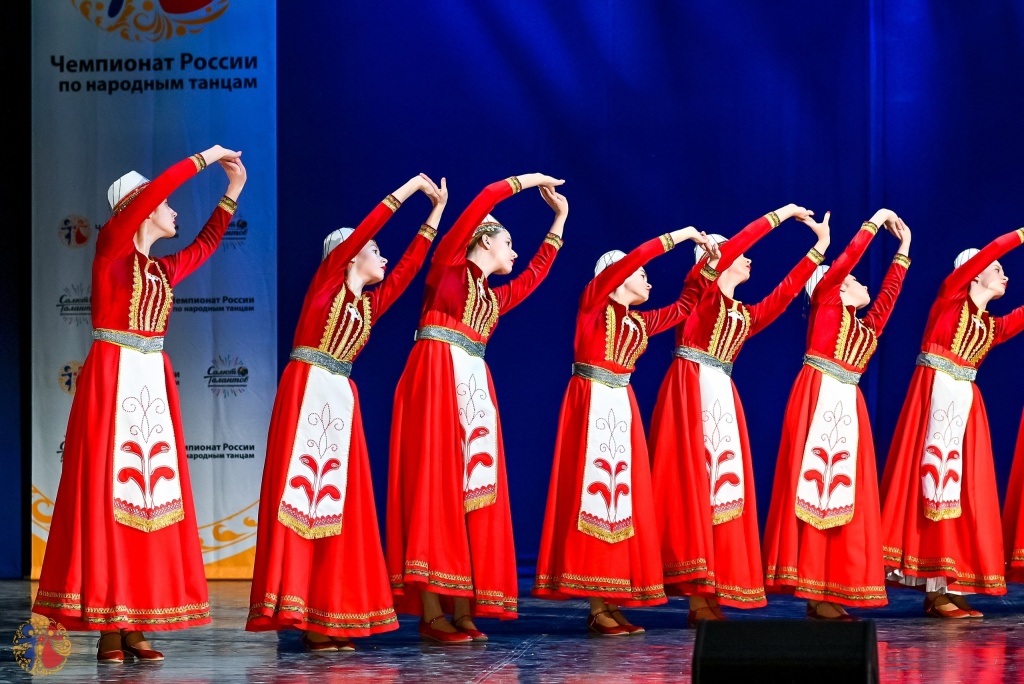 Правообладатель: Чемпионат России по народным танцам им. М.М. Кольцовой, folkdancerussia.ru.