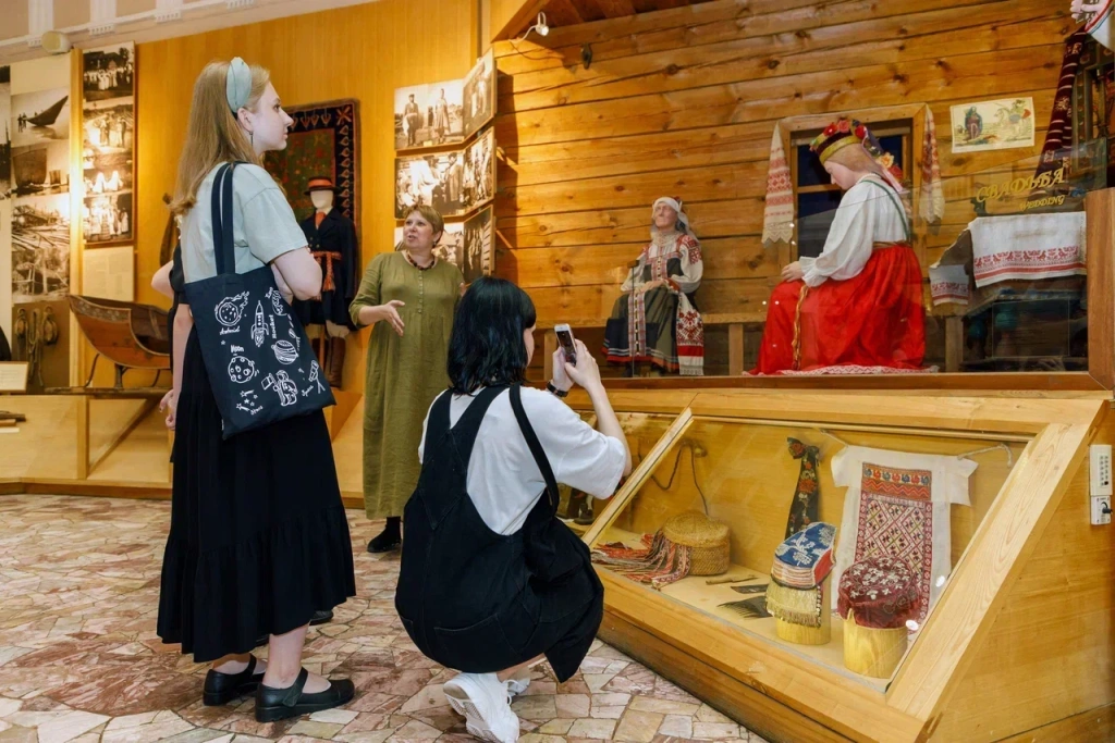 В честь праздника в музее состоится серия тематических экскурсий. 