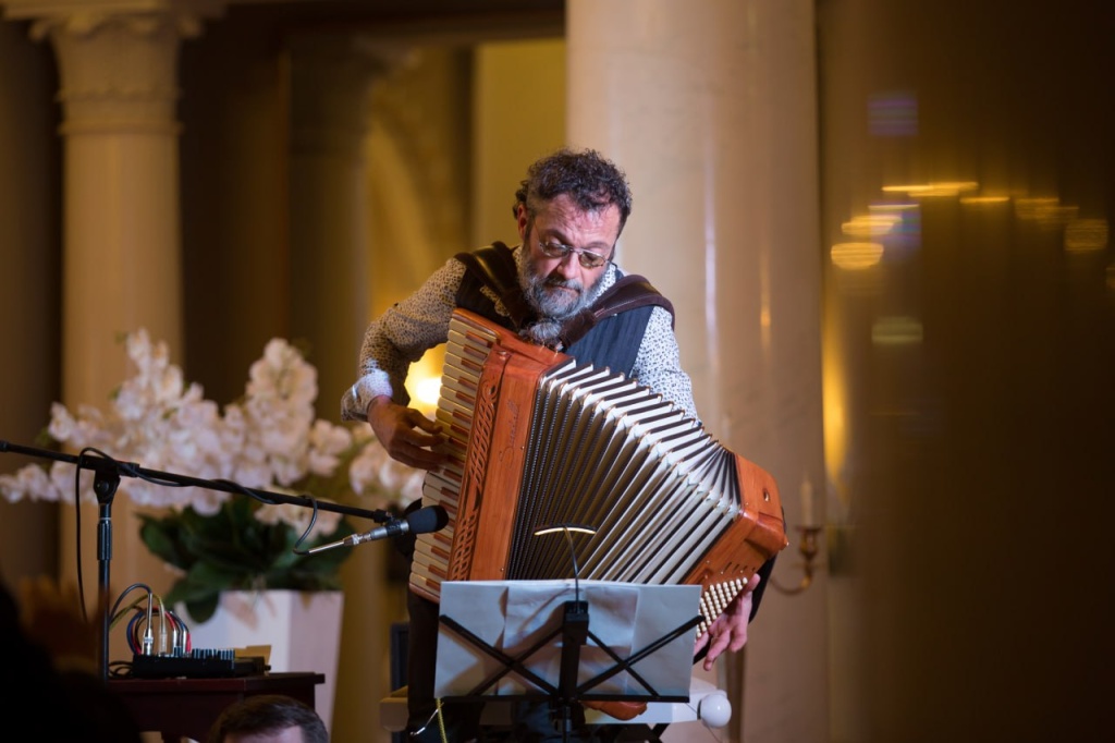 Симоне Занкини.