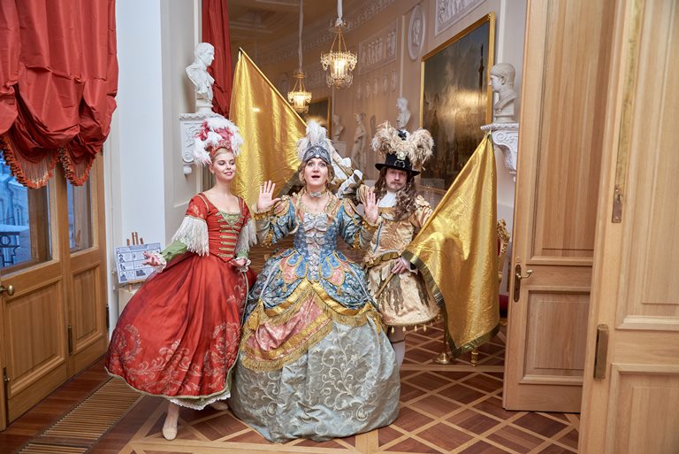 Фестиваль «Новогодняя кутерьма» в Гатчине. Фото предоставлено пресс-службой Музея-заповедника «Гатчина». Автор: Сергей Ритте. Правообладатель: Музей-заповедник «Гатчина». Фестиваль «Новогодняя кутерьма» в Гатчине. Фото предоставлено пресс-службой Музея-заповедника «Гатчина». Автор: Сергей Ритте. Правообладатель: Музей-заповедник «Гатчина».