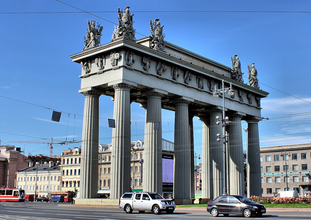 Московские триумфальные ворота 