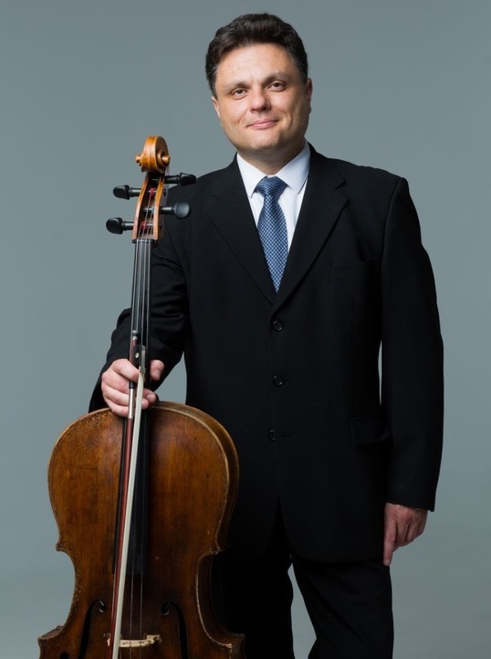 Виолончелист Дмитрий Ерёмин. Источник: vk.com/argfest. Правообладатель: vk.com/argfest. Виолончелист Дмитрий Ерёмин. Источник: vk.com/argfest. Правообладатель: vk.com/argfest.