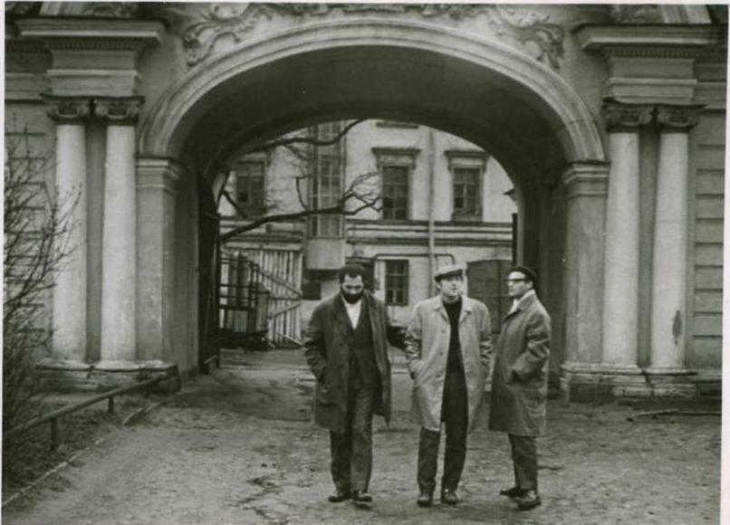 «Вы напишете о нас наискосок…».