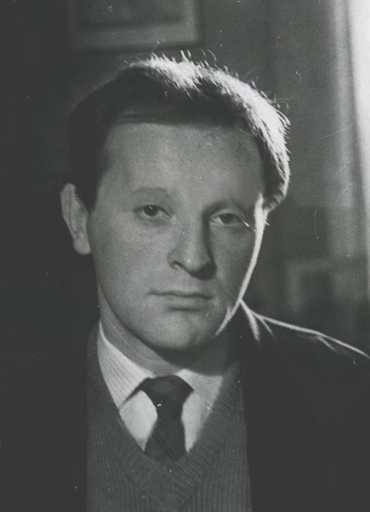 Иосиф Бродский в Ленинграде, 1965. Автор: Александр Бродский. Фотография из собрания Михаила Кельмовича. Иосиф Бродский в Ленинграде, 1965. Автор: Александр Бродский. Фотография из собрания Михаила Кельмовича.