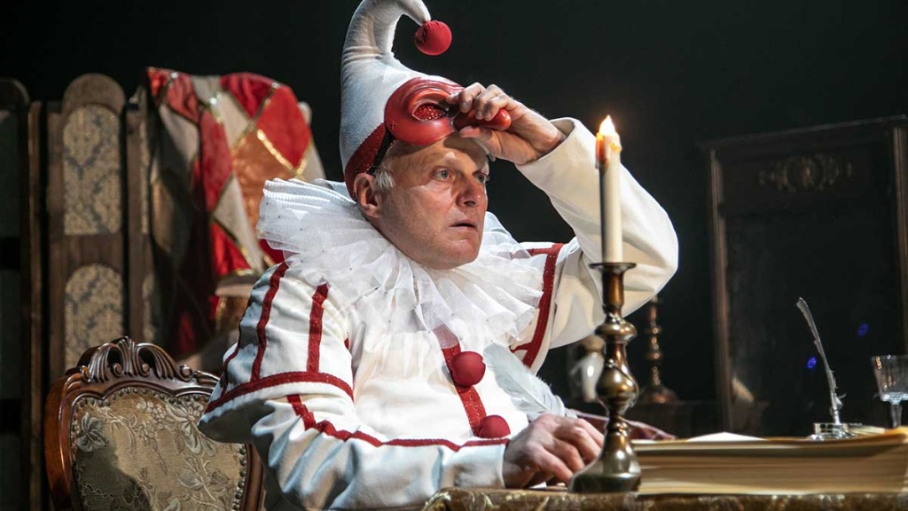 Сцена «Кабала святош/Мольер». Фотографии предоставлены пресс-службой проекта «ТЕАТР БЕЗ ГРАНИЦ». Кабала святош. Фотографии предоставлены пресс-службой проекта «ТЕАТР БЕЗ ГРАНИЦ».