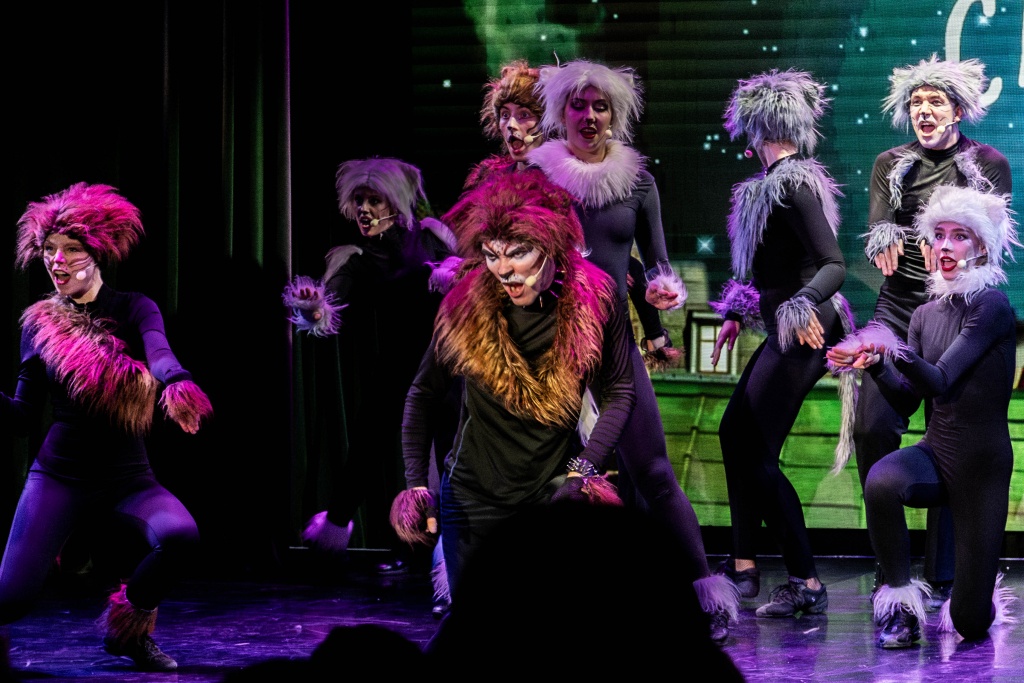 Правообладатель: театр «Арт» / Пресс-служба СПб ГБУК «Петербург-концерт». Правообладатель: театр «Арт» / Пресс-служба СПб ГБУК «Петербург-концерт».