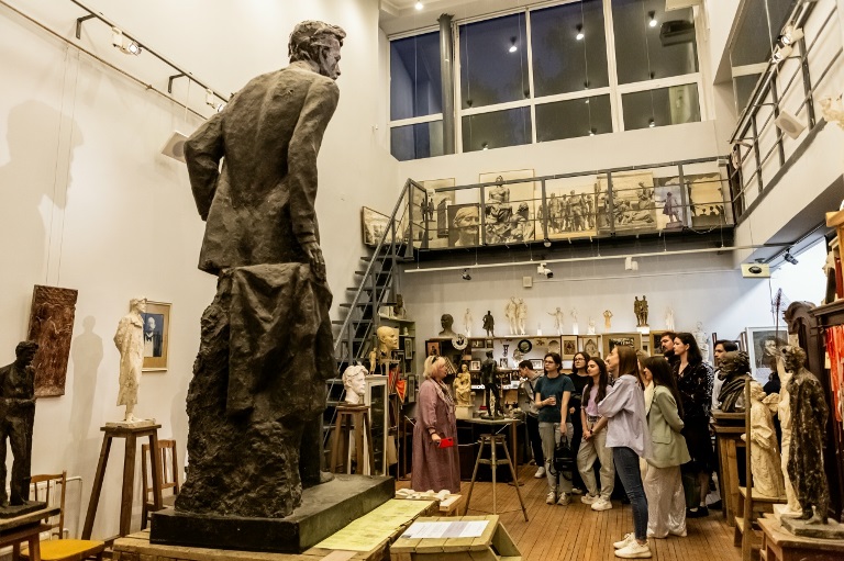 Мастерская М.К. Аникушина. Источник: vk.com/sculptorstudio. Правообладатель: vk.com/sculptorstudio.