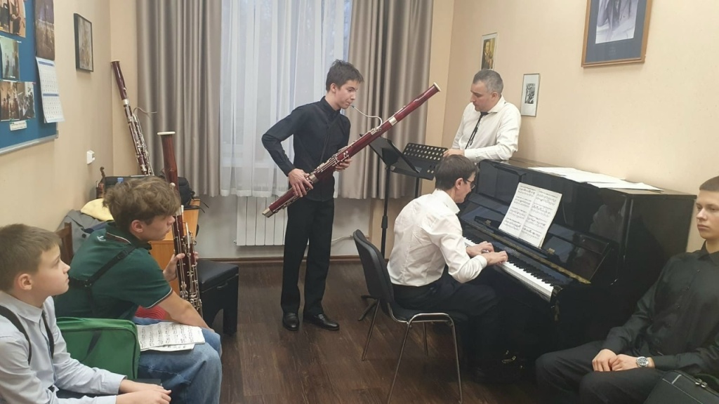 Фото: vk.com/umc_spb. Правообладатель: Ресурсный методический центр развития образования в сфере культуры и искусства Института культурных программ. iOJQz8rq0MOqyNrIMtlMpOlJnS3HECW-i8BSUSsf6NbXU6xgXutcuSCgFdav8CLgs8PAw7HtKKE03Nqh7OLjzJpQ.jpg