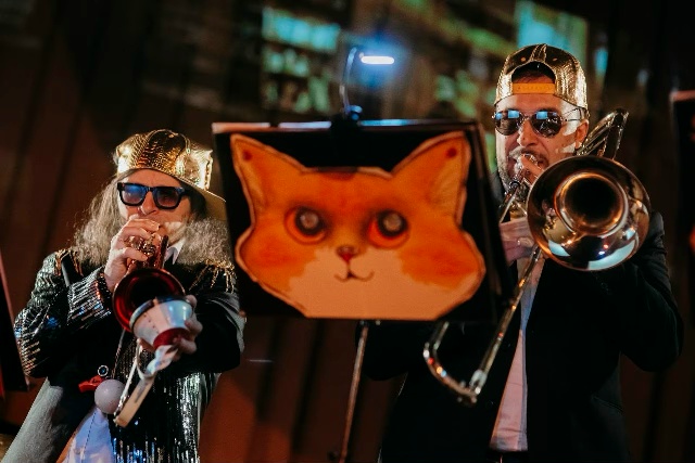 «Джаз-коты». «Джаз-коты».