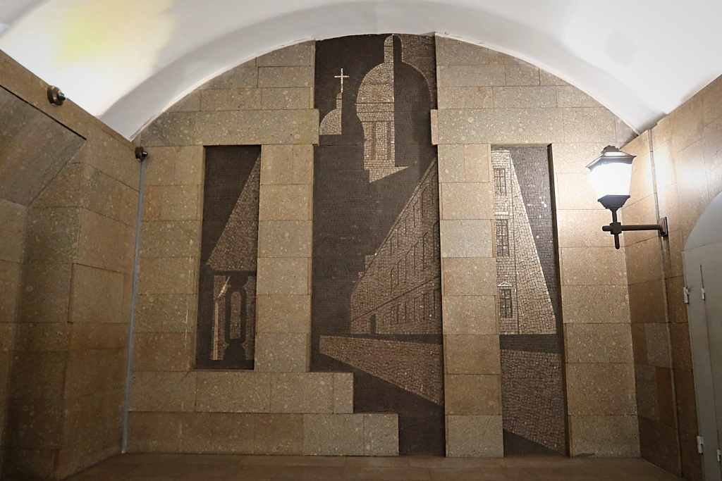 Станция метро «Достоевская». Фото: Ирина Иванова.