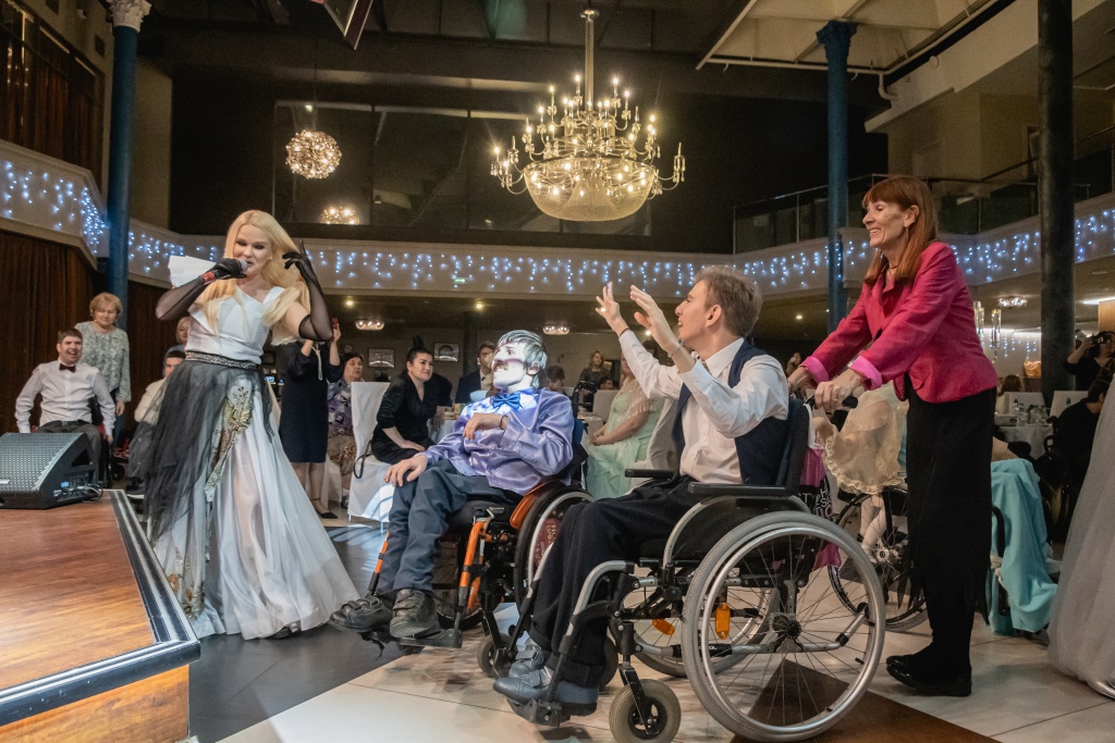 XI бал на колясках. Фото: Ирина Иванова. Правообладатель: Институт культурных программ.