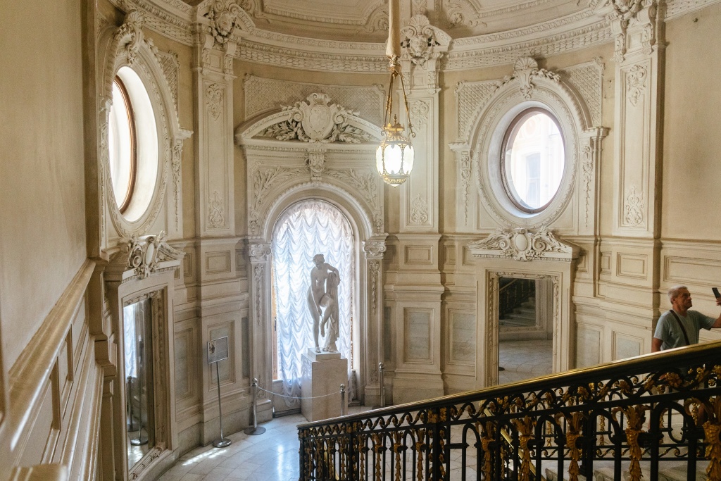 Правообладатель фото: Пресс-служба СПб ГО ВООПИК. Красная герцогиня.jpg