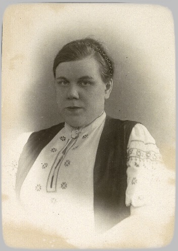 Фото из личного архива Елены Станиславовны Дилакторской. НЛД молодая.jpg