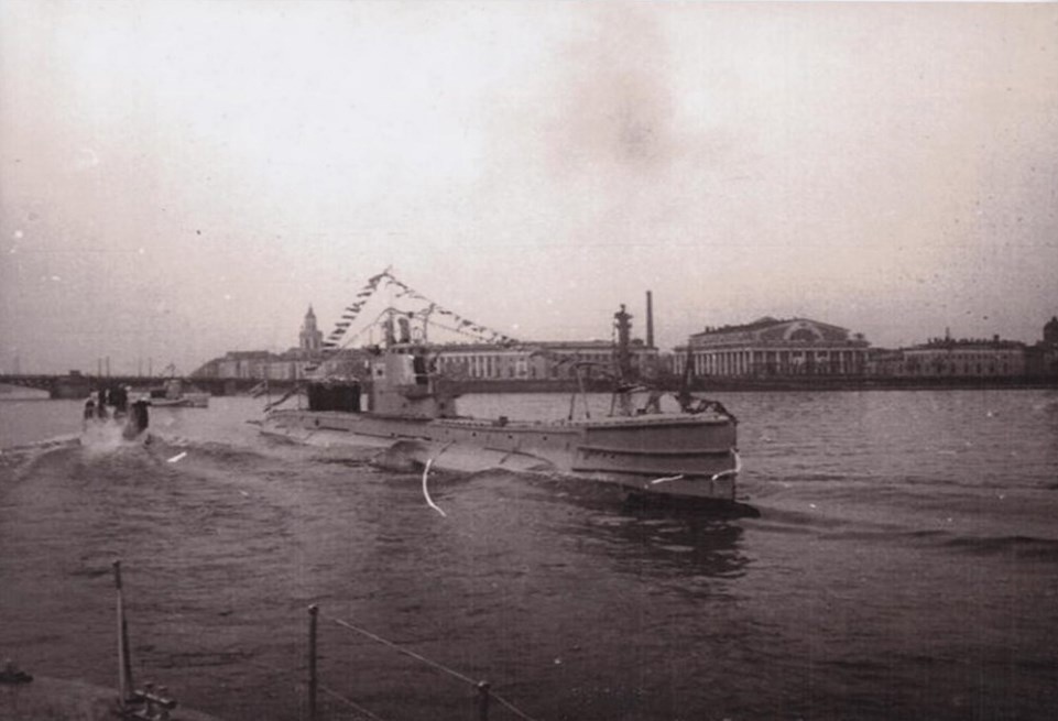 День ВМФ в Ленинграде, 1945 год. Фото: Музей истории подводных сил России им. А.И. Маринеско, vk.com/clubmipsrm.