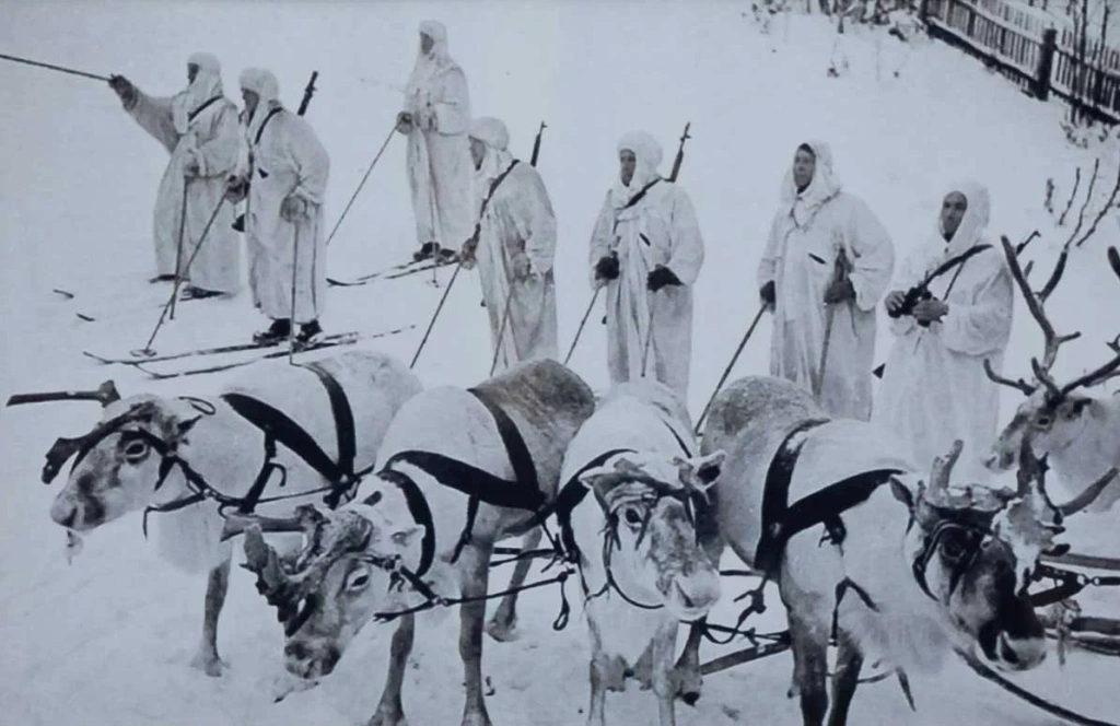 Участники познакомятся с видами традиционного вооружения и воинского костюма. Участники познакомятся с видами традиционного вооружения и воинского костюма.