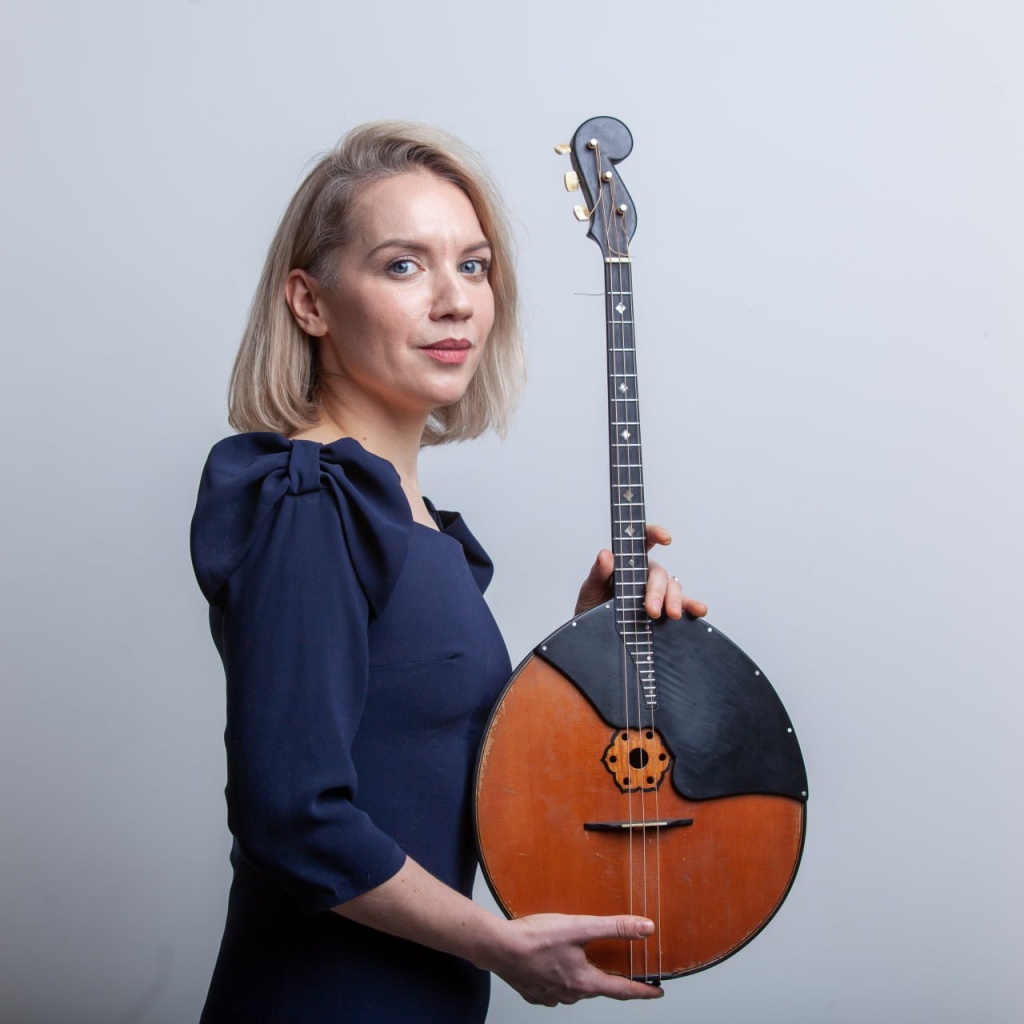 «Альтовая домра: Pro Solo».