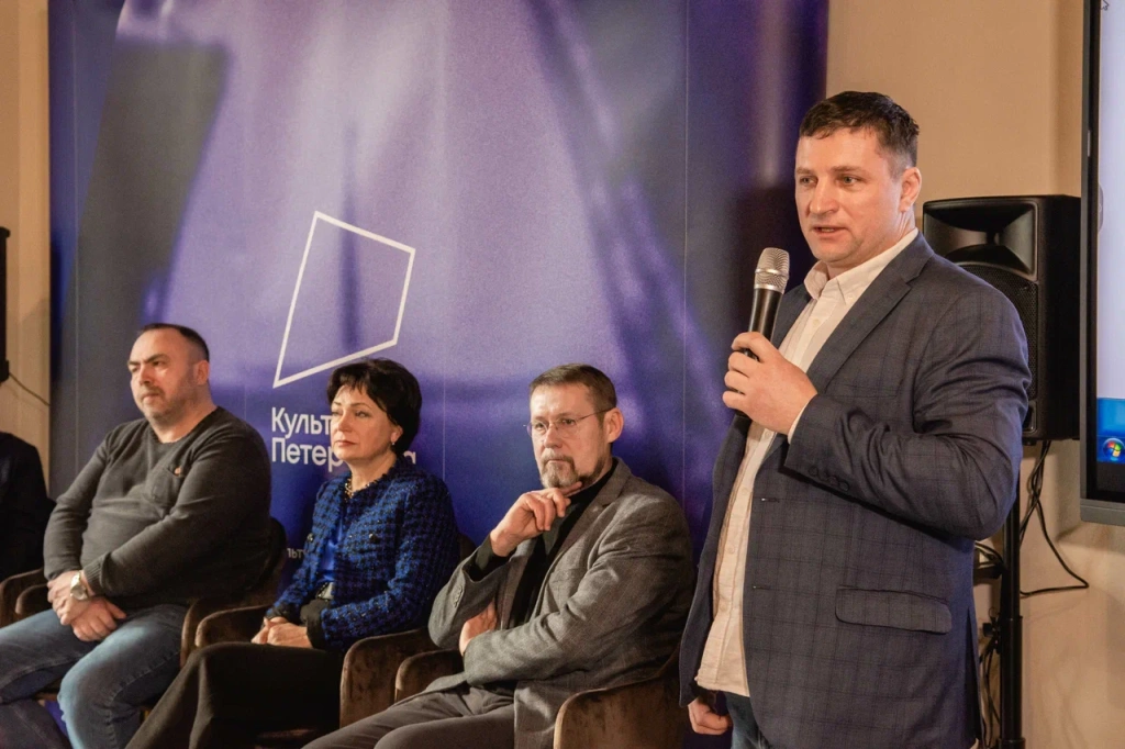 Дмитрий Поповский сообщил, в каких районах города новый телеканал станет доступен в ближайшее время. Фото: Ирина Иванова. 