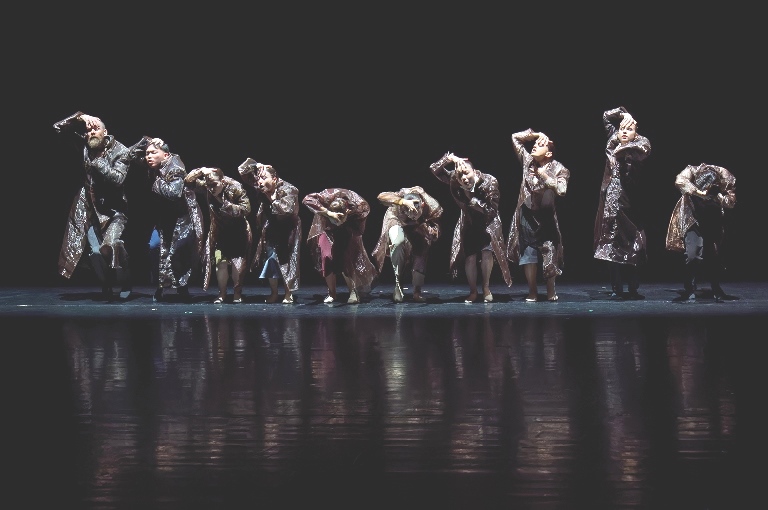 Компания Inversedance. Спектакль «Десять маленьких грехов». Фото предоставлено пресс-службой фестиваля Dance Open. Правообладатель: Оргкомитет фестиваля. 