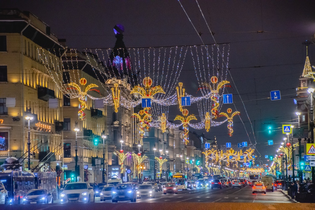 Невский проспект. (Новый год 2023/4). Фото: Ирина Иванова.