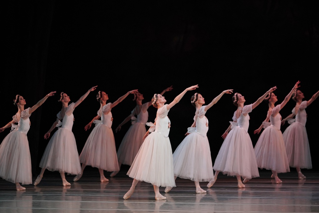 «Шопениана». Фото: Александр Нефф. Правообладатель: mariinsky.ru. Шопениана_фото Александра Неффа (2023 г.) © Мариинский театр (5).jpg