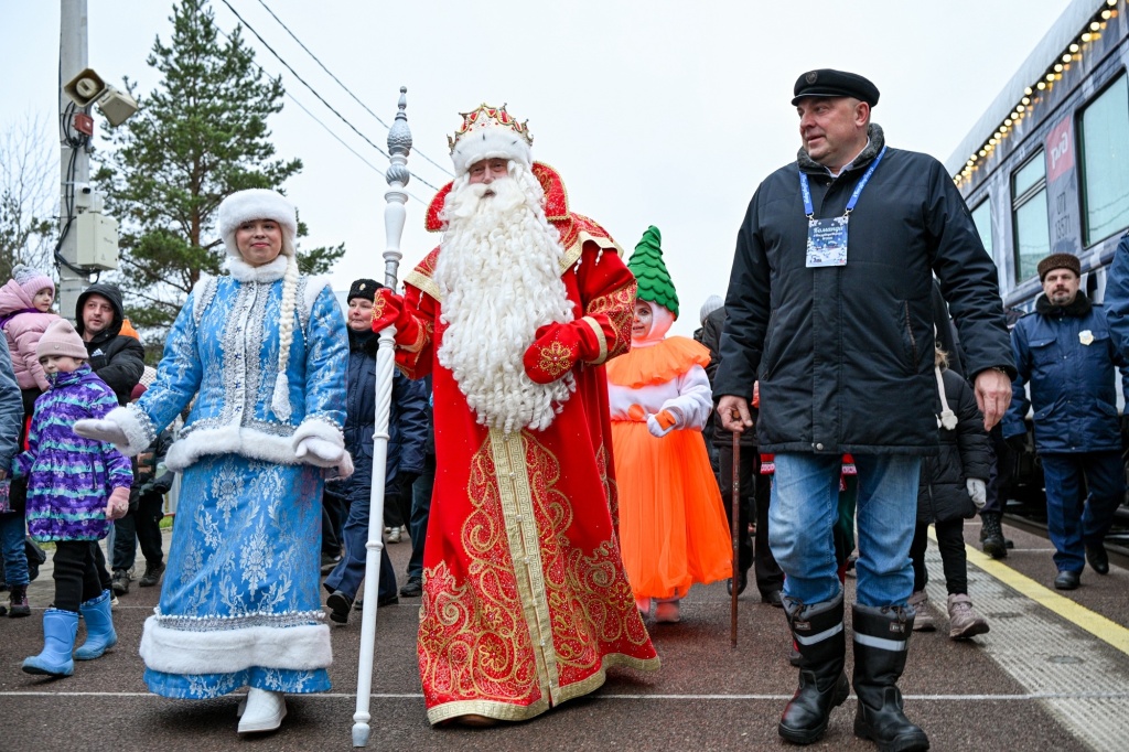 Правообладатель: Поезд Деда Мороза, vk.com/poezddedamoroza.