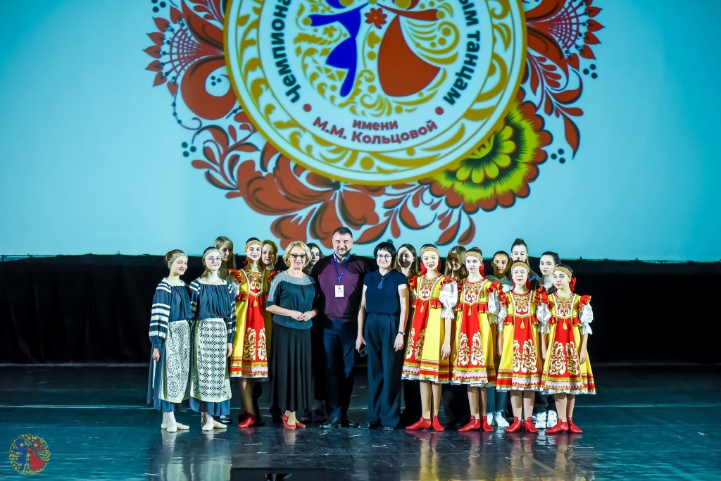 Правообладатель: Чемпионат России по народным танцам им. М.М. Кольцовой, folkdancerussia.ru.