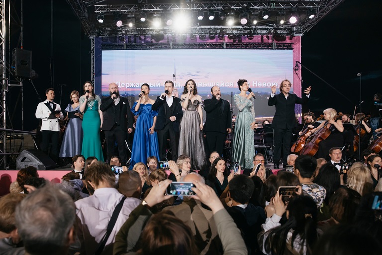 Концерт «Музыка Дворцового моста». Фото предоставлено пресс-службой Музыкального театра им. Ф.И. Шаляпина. Правообладатель: Музыкальный театр им. Ф.И. Шаляпина.