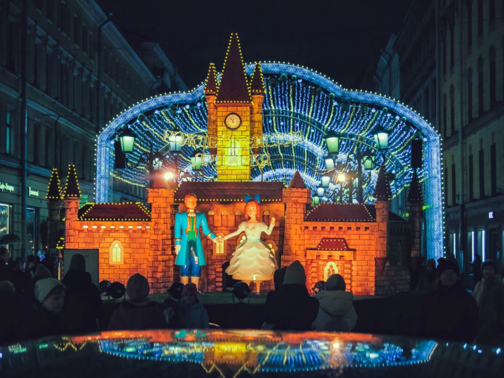 Рождественская ярмарка на Малой Садовой улице и Манежной площади Фото: Ирина Иванова