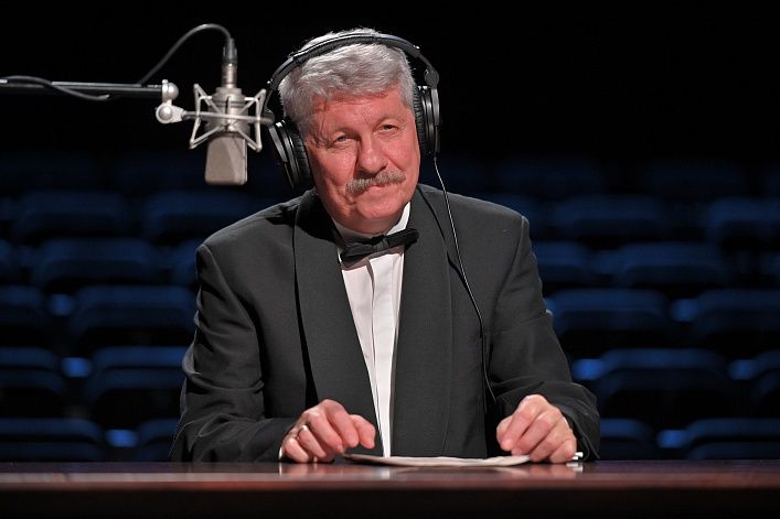 Сергей Паршин в спектакле «Театр у аппарата», 2020. Правообладатель: Александринский театр.