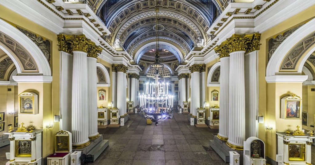 Вид внутри собора