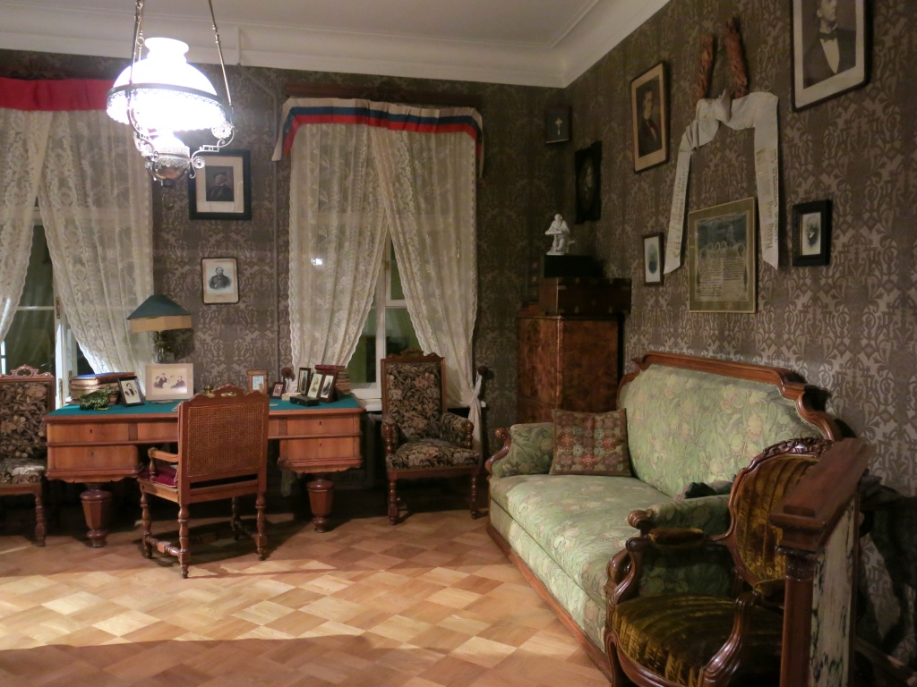 В квартире композитора Николая Римского-Корсакова. Фото: Ирина Иванова. Правообладатель: Институт культурных программ. dlhqh2oy7gko8in33q883hcawqb3olra.jpg