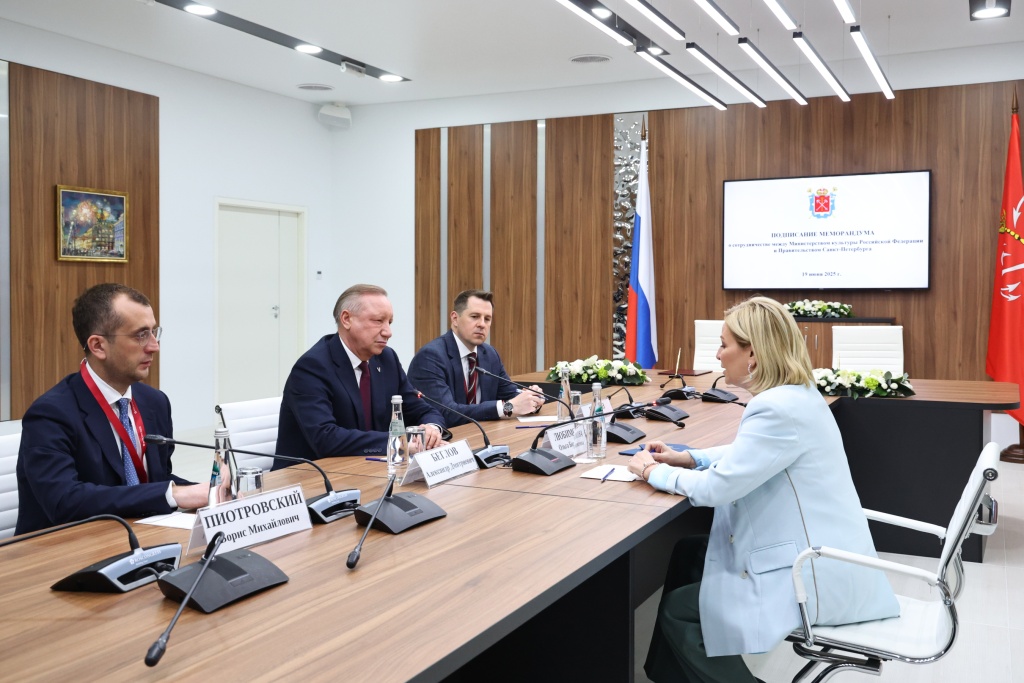 Правообладатель: Правительство Санкт-Петербурга, gov.spb.ru. Правообладатель: Правительство Санкт-Петербурга, gov.spb.ru.