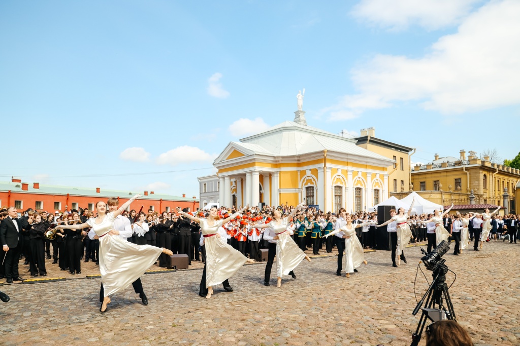 Правообладатель: ГМИ СПб.