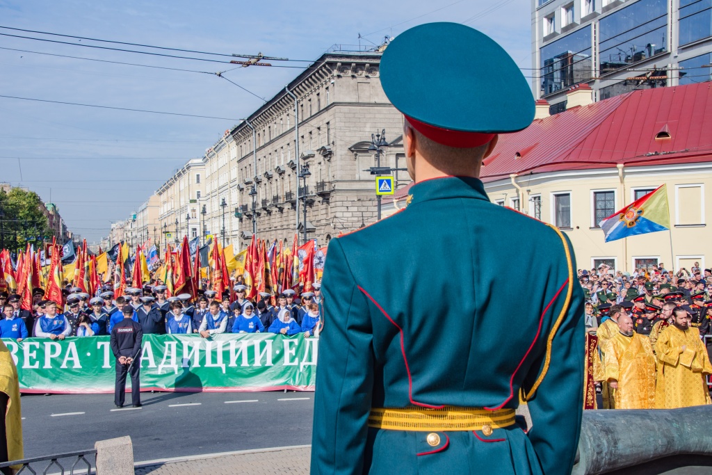 Общегородской праздничный крестный ход. Фото: Ирина Иванова.