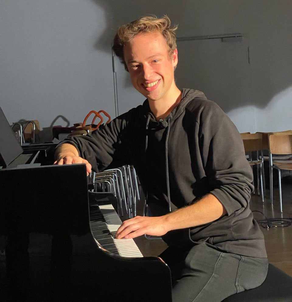 Йоэль Беньямин Райхардт Галиндо из Испании. Фото из личного архива спикера. Йоэль Беньямин Райхардт Галиндо из Испании.