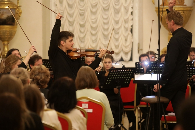 Фото предоставлено пресс-службой «Петербург-концерта». Автор: Михаил Корчагин. Правообладатель: «Петербург-концерт». Фото предоставлено пресс-службой «Петербург-концерта». Автор: Михаил Корчагин. Правообладатель: «Петербург-концерт».