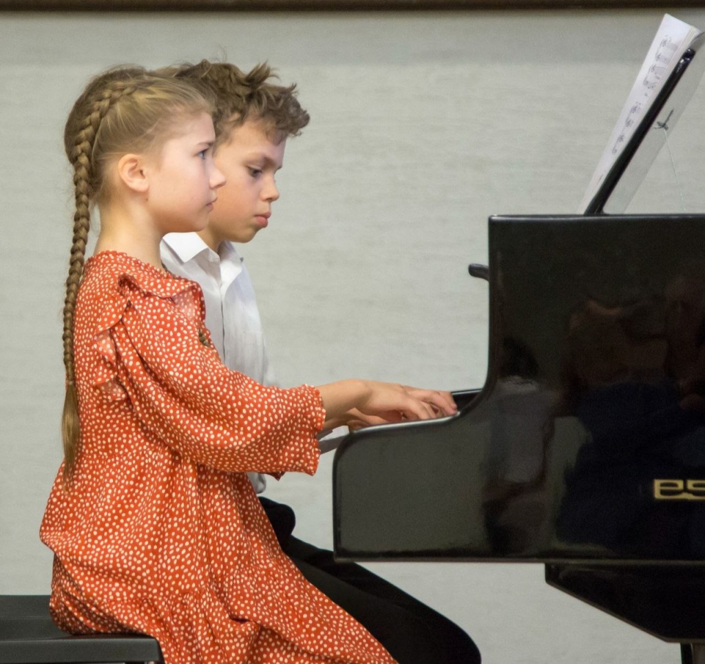 Баскакова и Алиев.jpg