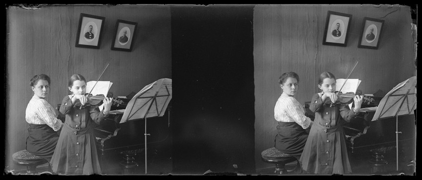 Музыкальный дуэт. Из архива семьи Левиных-Радловых. Неизвестный автор, Российская империя, 1910-е