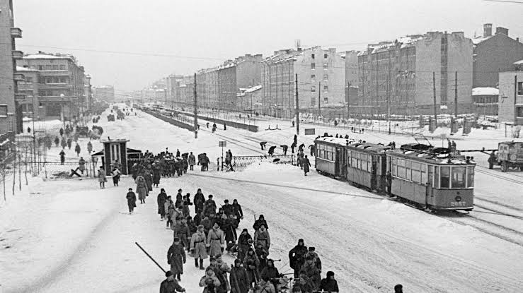 Ленинградское ополчение. Погибли практически все. Ленинградское ополчение.