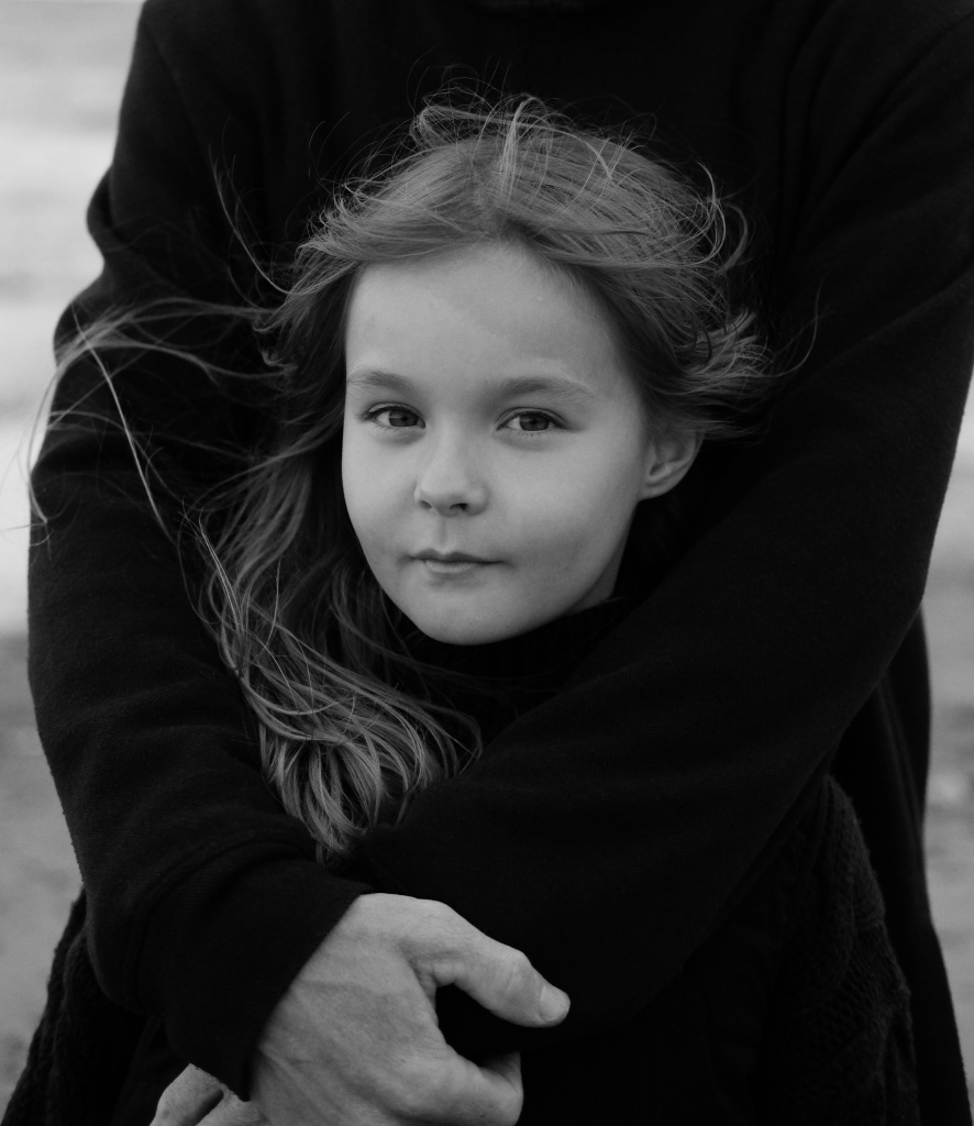 Правообладатель: Алина Егорова / творческое объединение «МФамилиа».