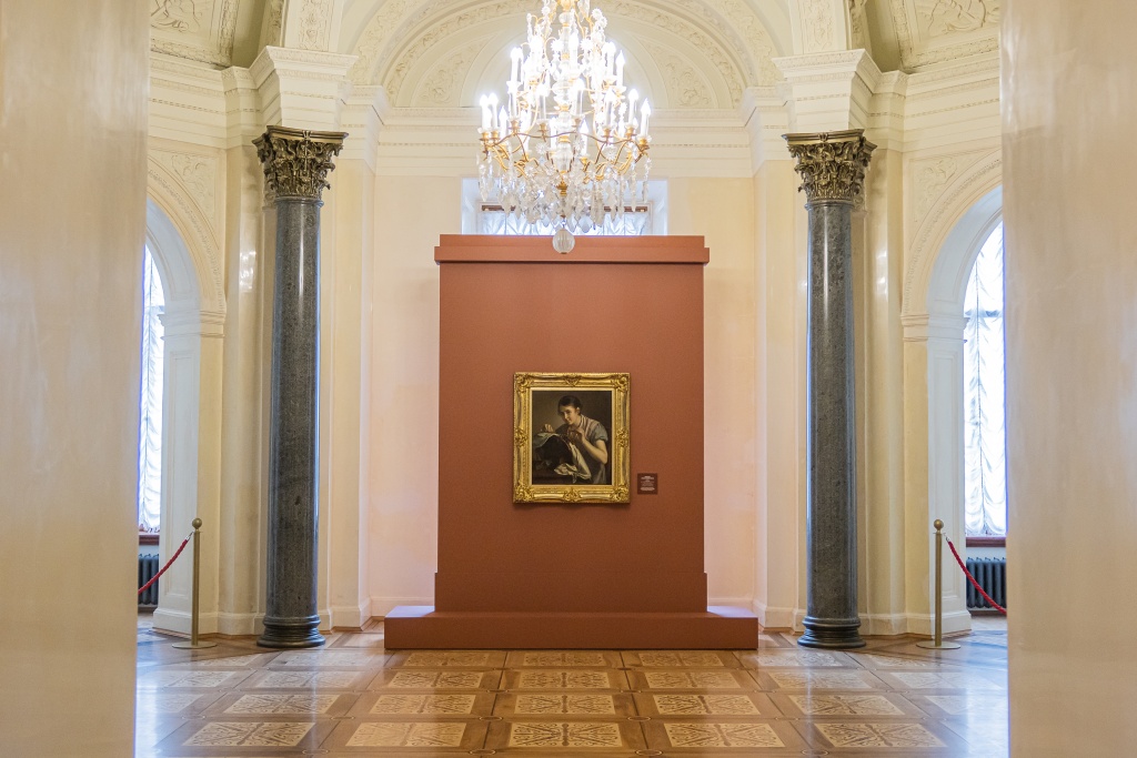«Кружевница» находится в центре экспозиции. Фото: Ирина Иванова / Институт культурных программ. Тропинин 2026 - Ирина Иванова 01-5366.jpg