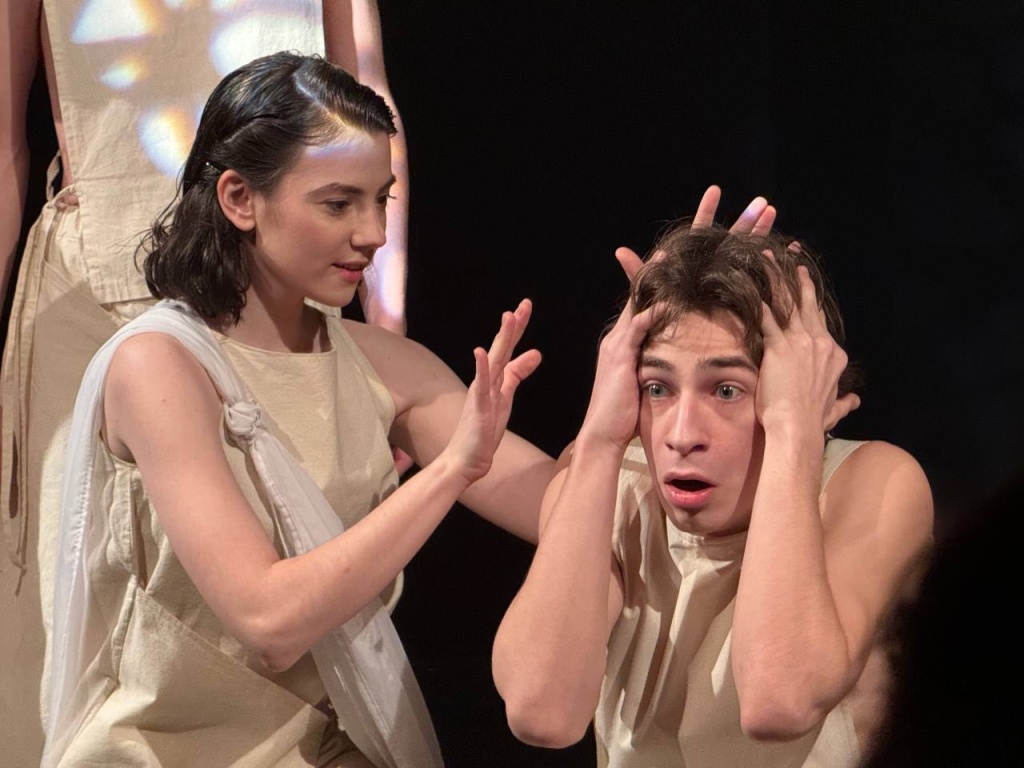 Правообладатель: Большой театр кукол.