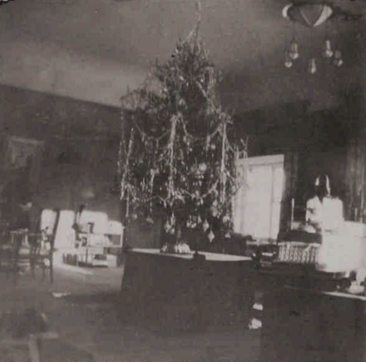 Из фонда Президентской библиотеки. Из фонда Президентской библиотеки.