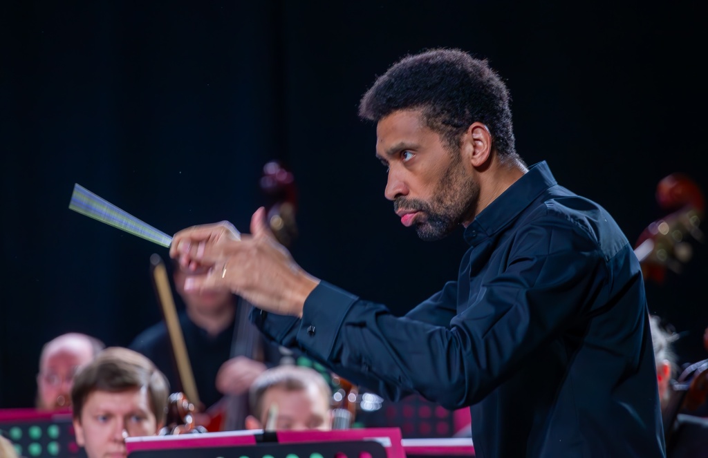 Алексей Ньяга. Правообладатель: Петербург-концерт. 