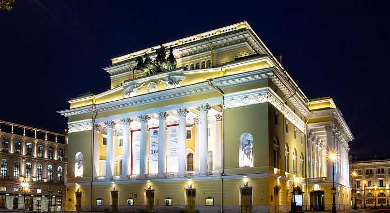В Петербурге работает более 100 театров. Фото: alexandrinsky.ru.