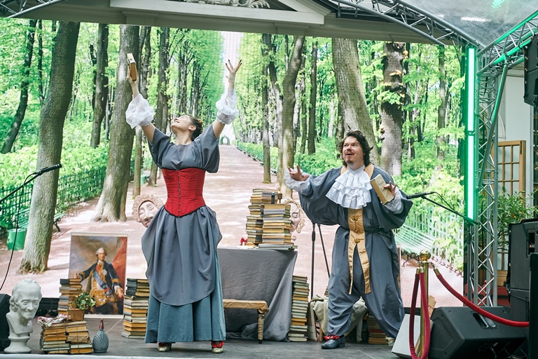 Праздник «День Летнего сада». Фото предоставлено пресс-службой Русского музея. Автор: Сергей Немцов. Правообладатель: Русский музей.