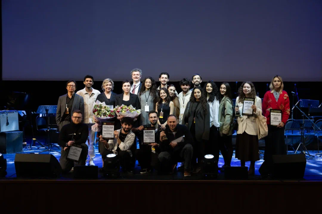 Лауреаты и члены жюри 45-го Международного студенческого фестиваля ВГИК. Фото: пресс-служба Международного студенческого фестиваля ВГИК. Фото: пресс-служба Международного студенческого фестиваля ВГИК