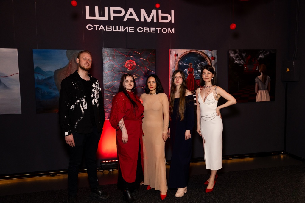 Пять художников - участников выставки. Правообладатель: Мария Соловьева / пресс-служба Futurione.